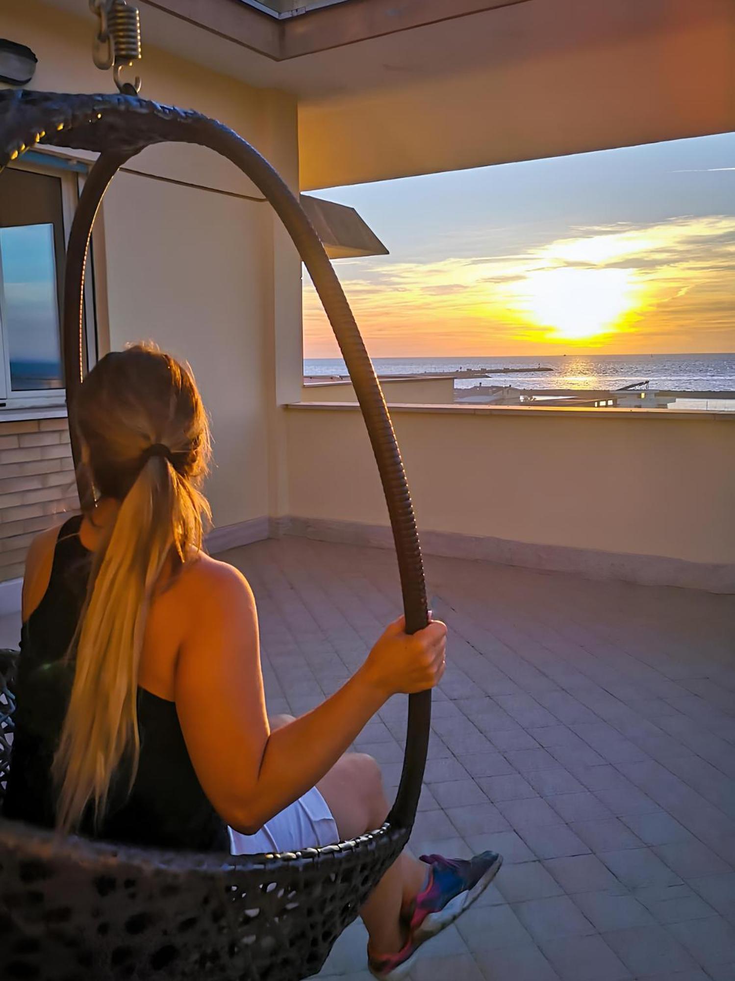 Vuel Sea View House -10 Minutes From The Airport Fiumicino Apartment ภายนอก รูปภาพ